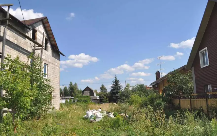 Рябиновая улица, 11