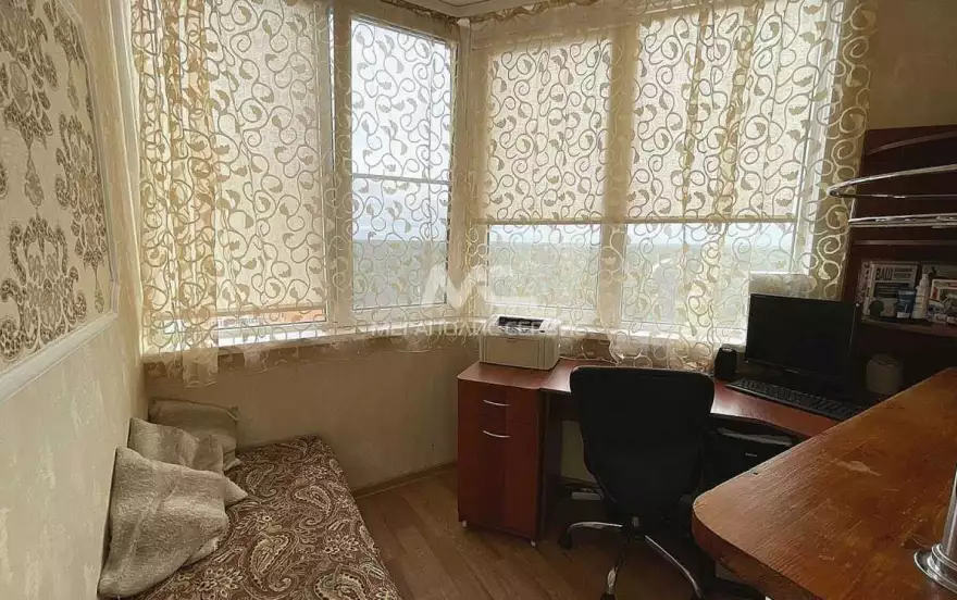 Твардовского улица, 12