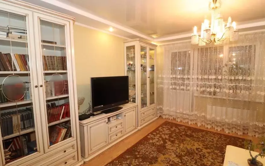 Московская улица, 8