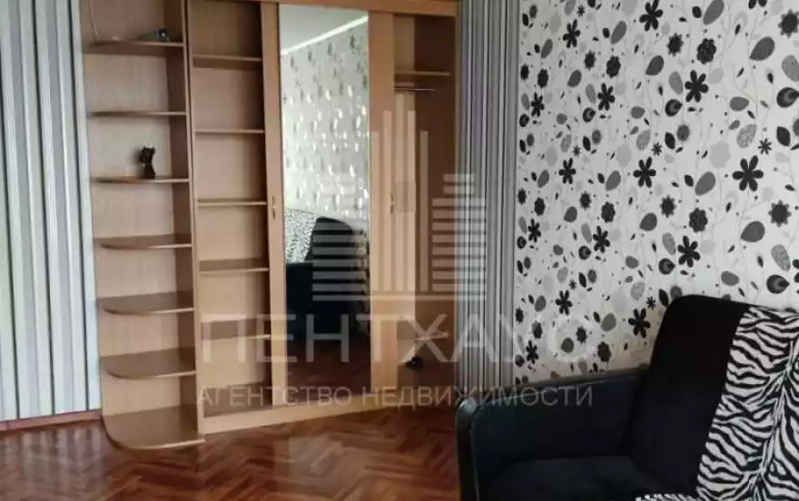 Соколова-Соколенка ул., 11