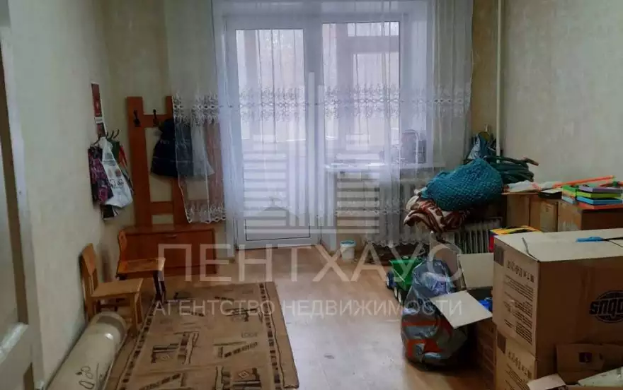 Комиссарова ул., 28
