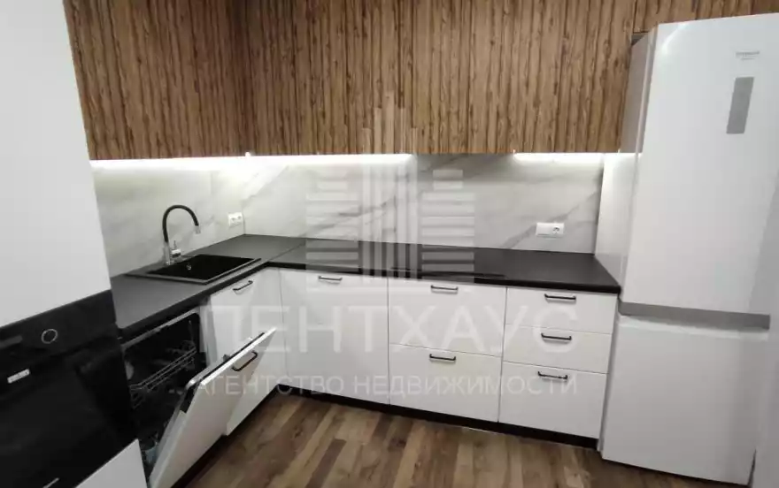 Лакина проезд, 10