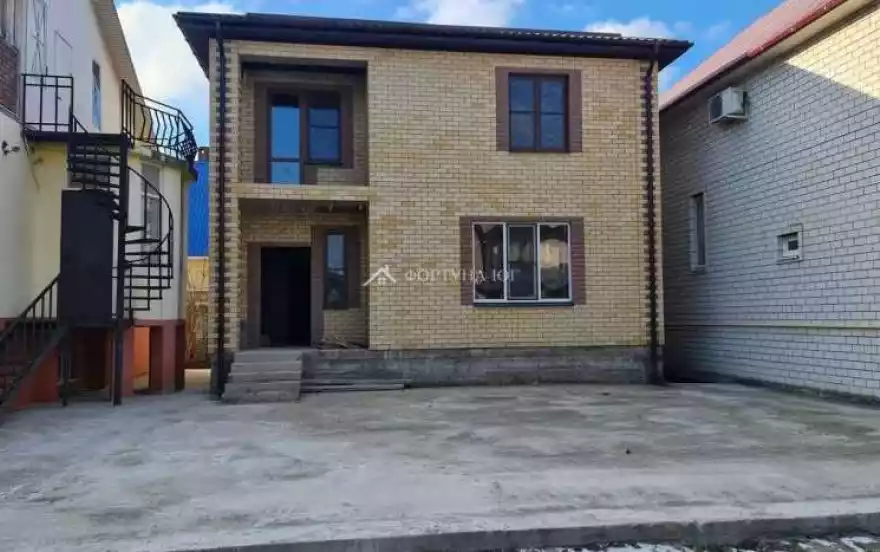 Славянская ул