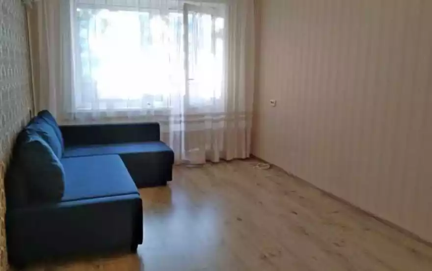 Октября 70 лет, 48