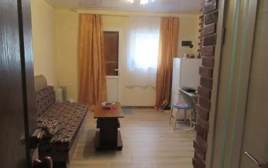 Приреченская улица, 1