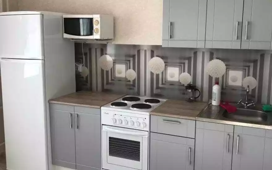 улица Котанова, 1