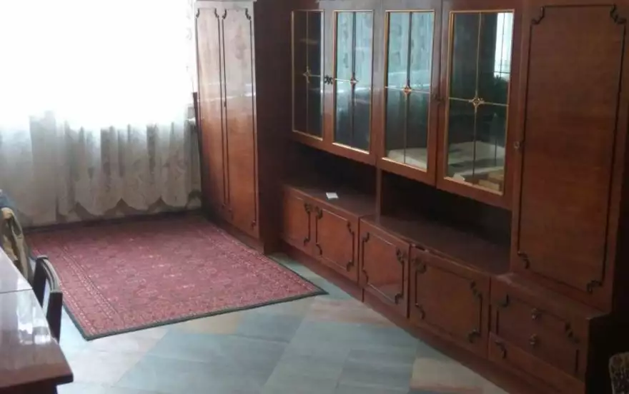 Солнечный квартал, 4