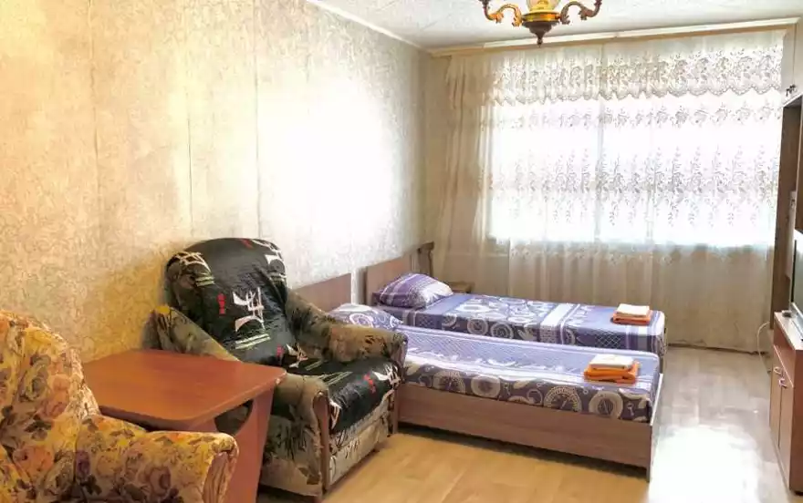 проспект Карла Маркса, 121/5