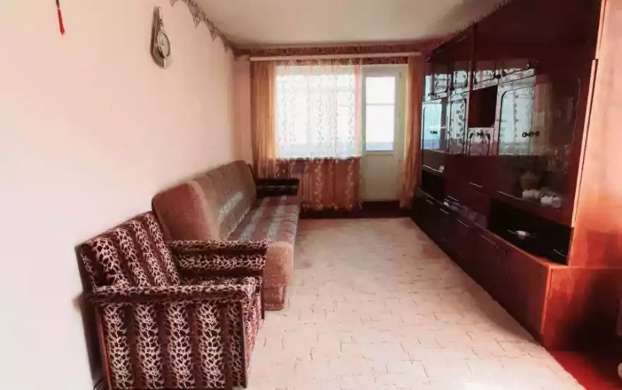 посёлок городского типа Катериновка / Юбилейное, улица Ленина, 8