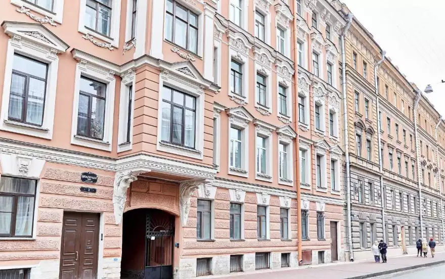 Шпалерная улица, 3