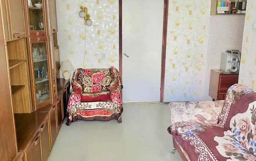 улица Ярослава Гашека, 12/100
