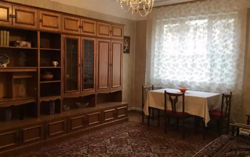 улица Дро, 5