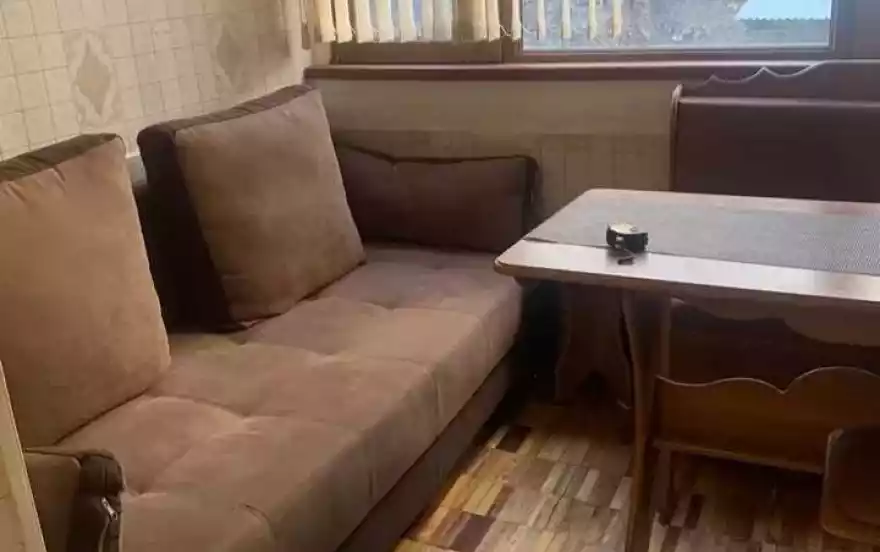 улица Ахпюра Сероба, 1