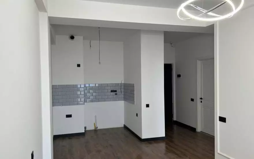 Будапештская улица, 5