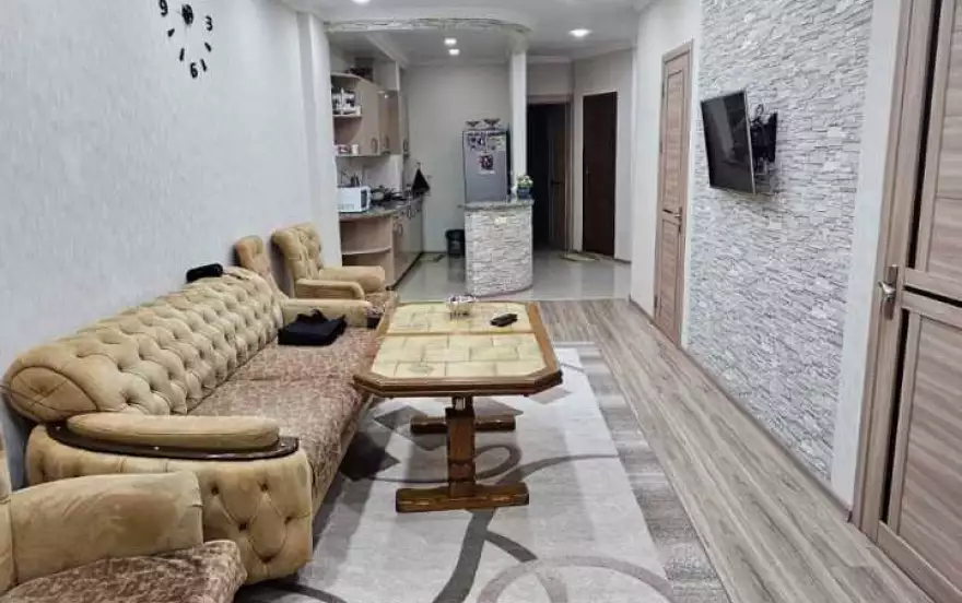 2-й переулок Шалвы Инасаридзе, 8