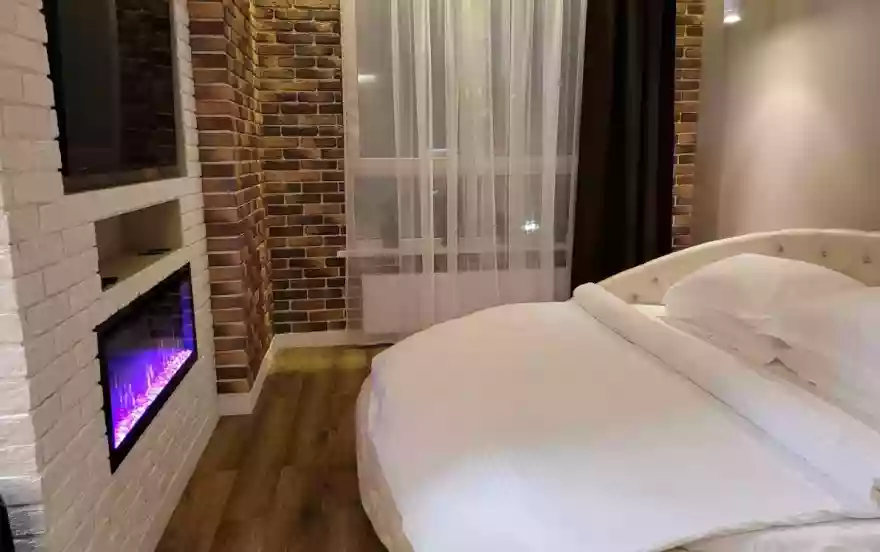 Октябрьская улица, 16