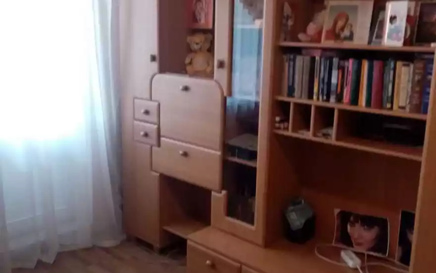 Мирный квартал, 6