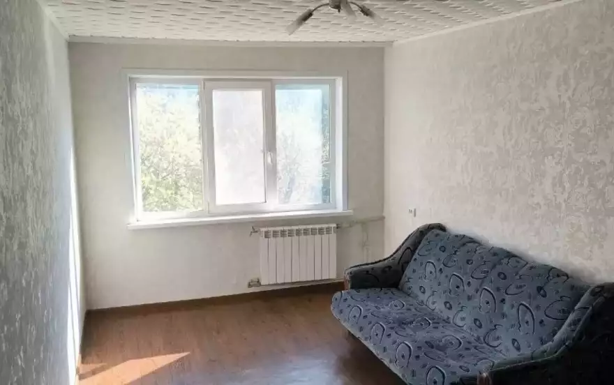 квартал Комарова, 28