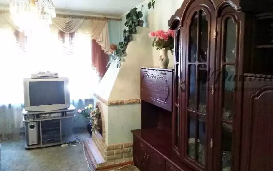 улица Крапивницкого, 4