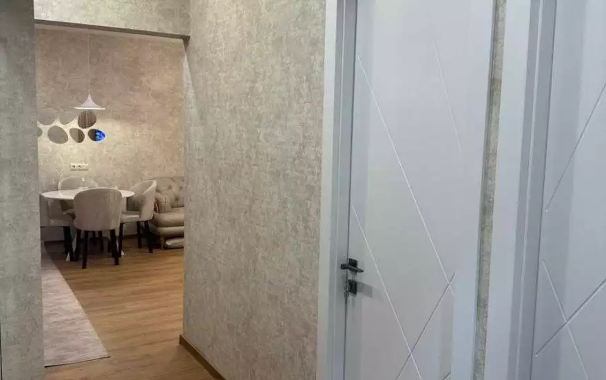 1-й переулок Ангиса, 42