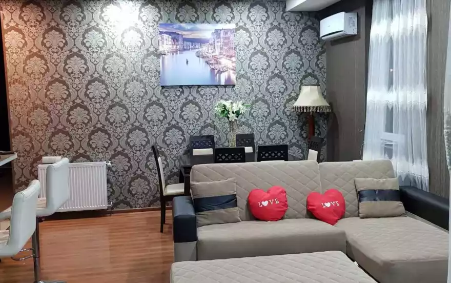 ელგუჯა ამაშუკელის 22