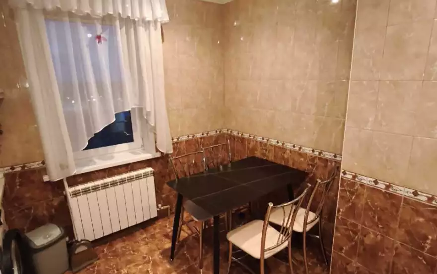 квартал Южный, 8