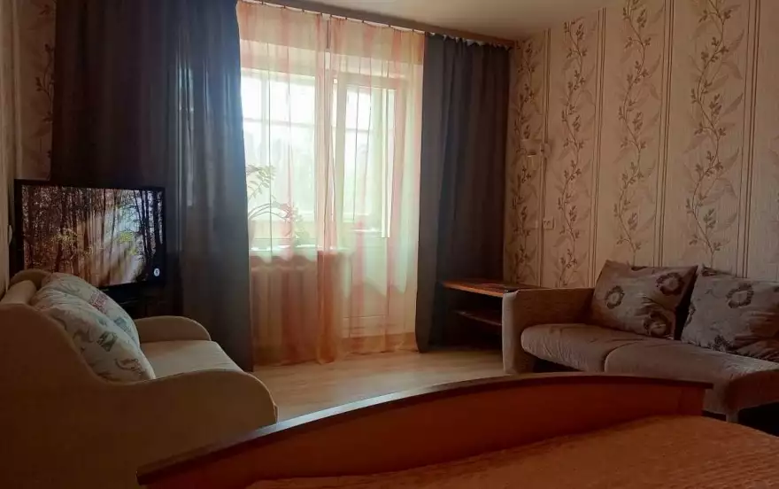 проспект Строителей, 8