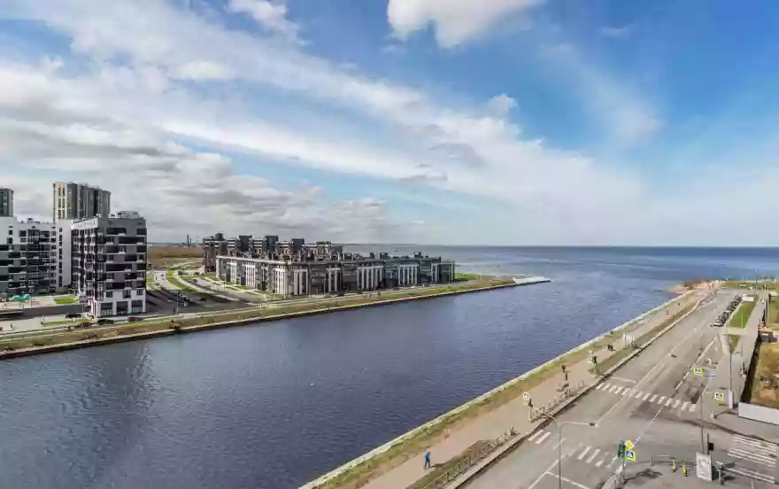 улица Маршала Захарова, 8