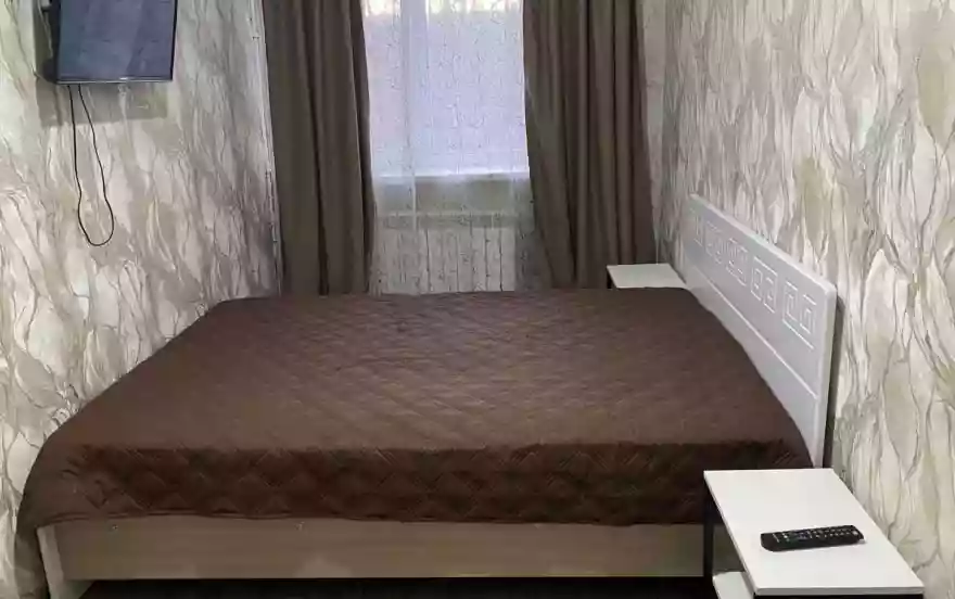 улица Ракова, 8