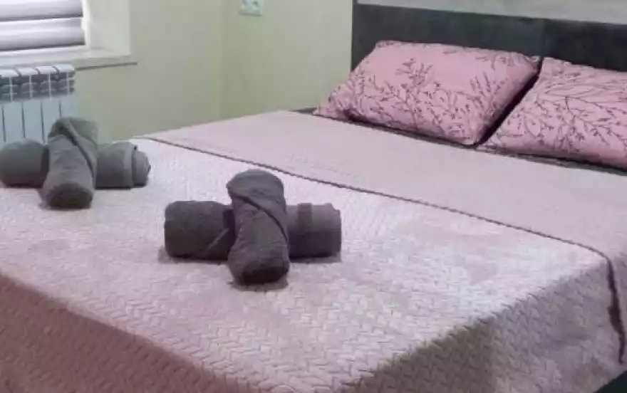 Улица Григора и Саргиса Гурзадянов, 2