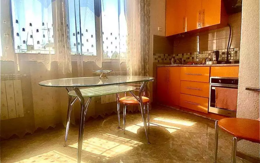 проспект Аршакуняц, 44