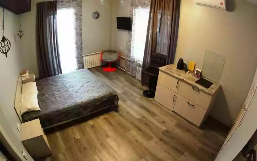 улица Челюскинцев, 5