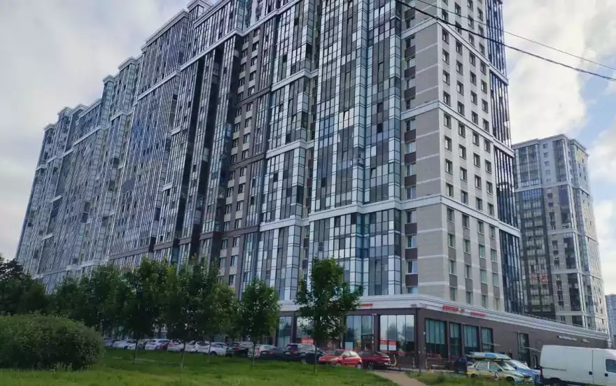 набережная Октябрьская, 44 