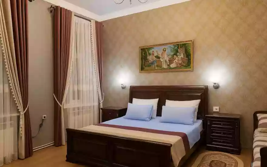 проспект Кирова, 84