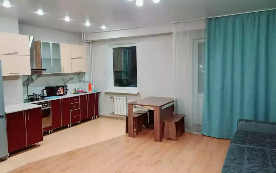 микрорайон Крылатый, 21