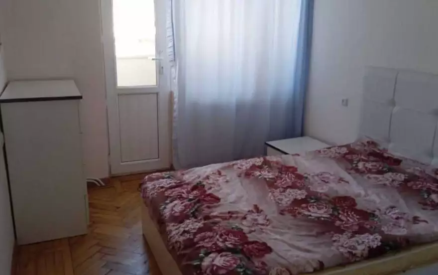 1-й переулок улицы Башинджагяна, 8 
