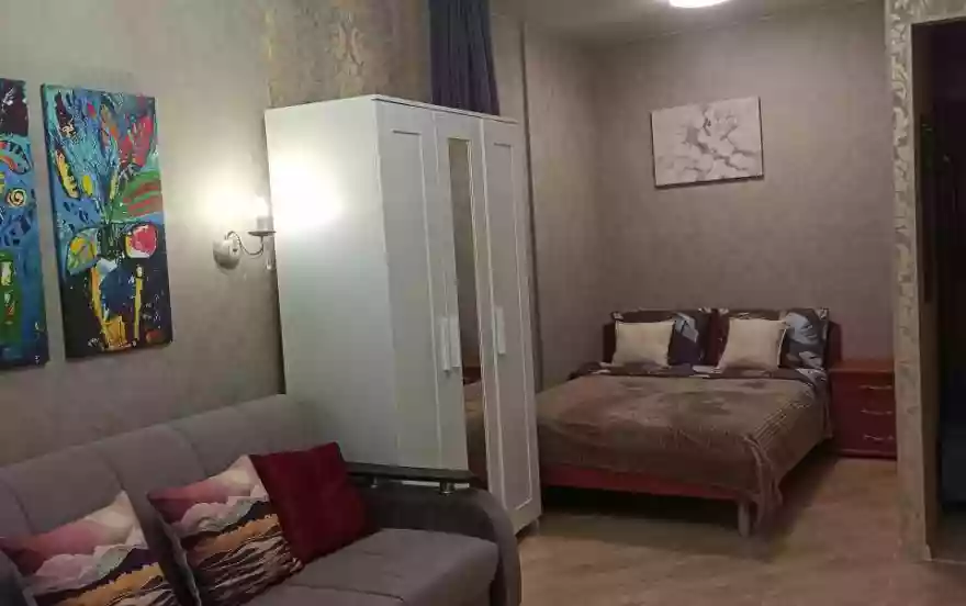 улица Июльских дней, 1 к1