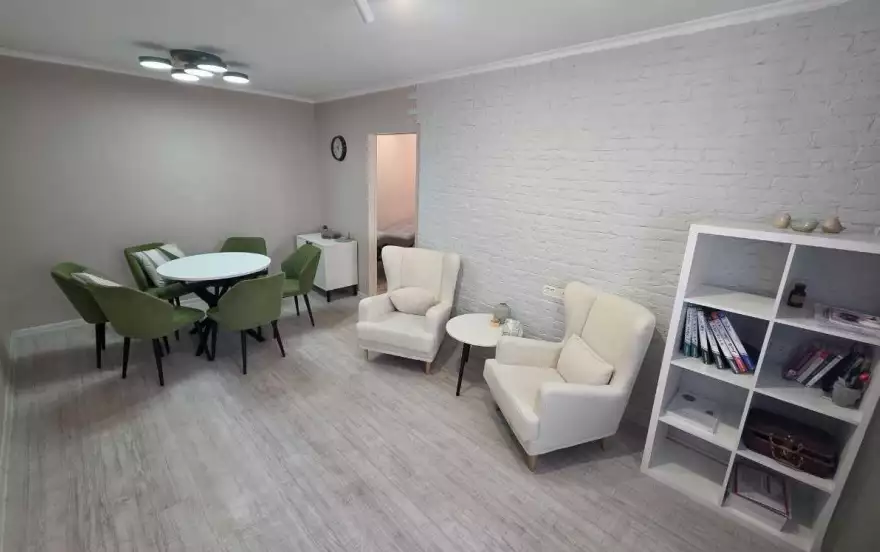 проспект Металлургов, 33