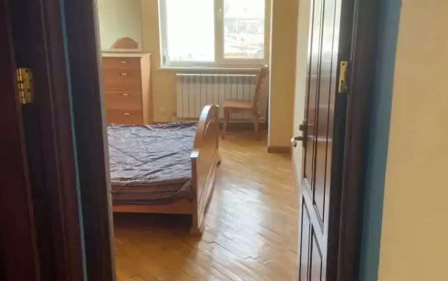 улица Симона Врацяна, 71
