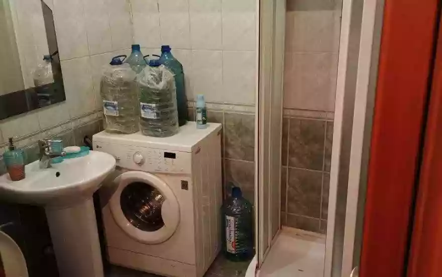 Университетская улица, 75