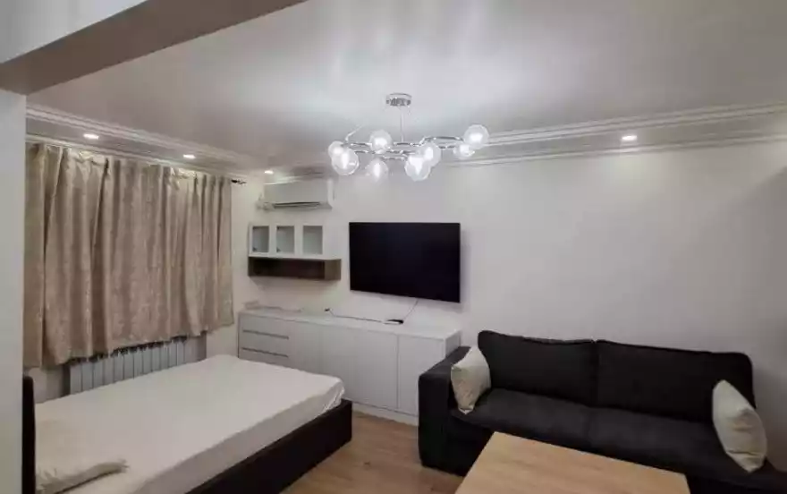 улица Лусаворича, 3