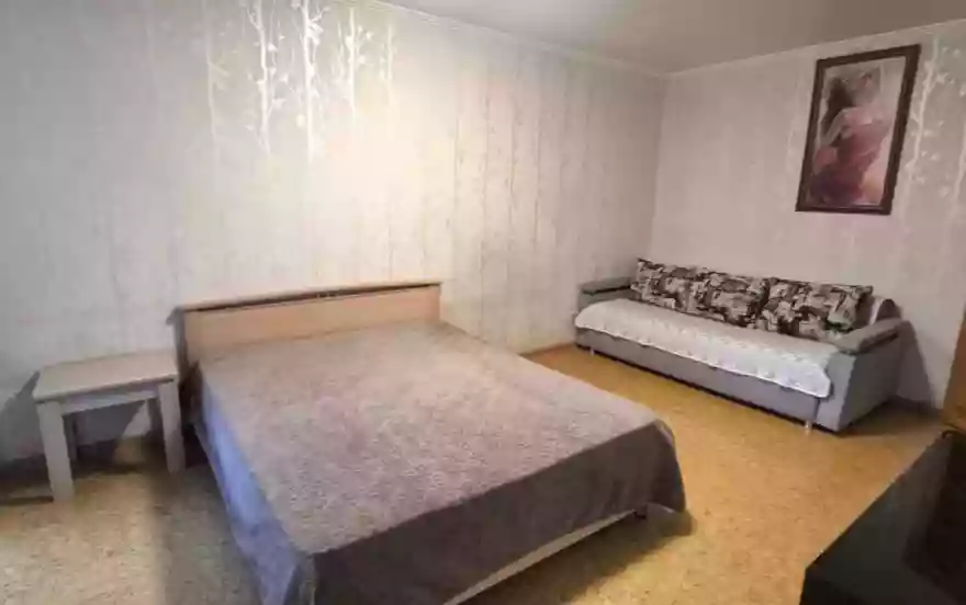 проспект имени Газеты Красноярский Рабочий, 47