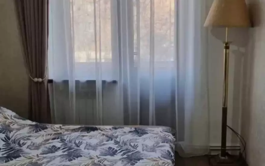 пр. Азатутян