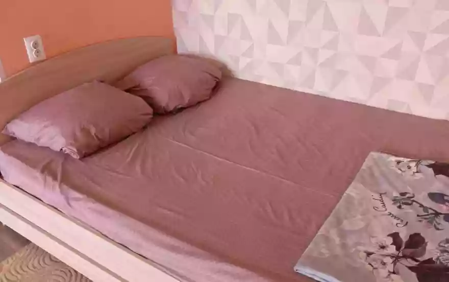 улица Глазунова, 1