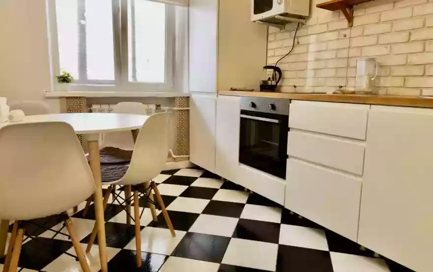 улица Моисеева, 69