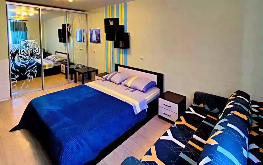 бульвар Финютина, 38