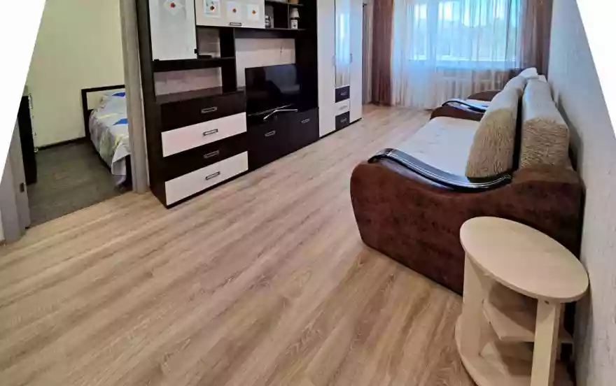 Красная Глинка, 4 квартал, 1