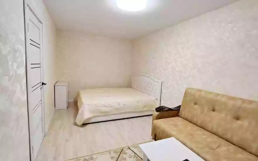 Гагарина  48