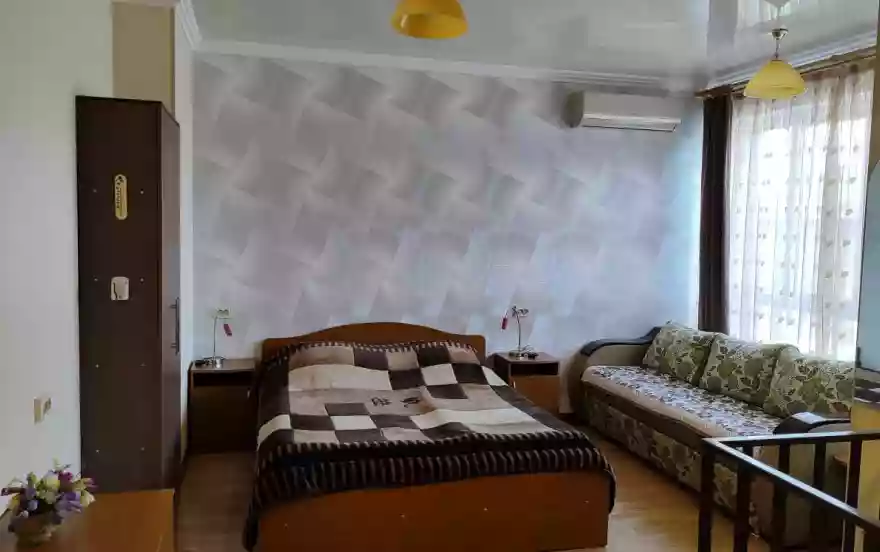 улица Урицкого, 5