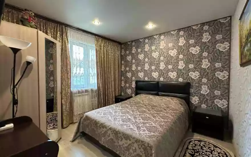 мкр. Энтузиастов, 1/2